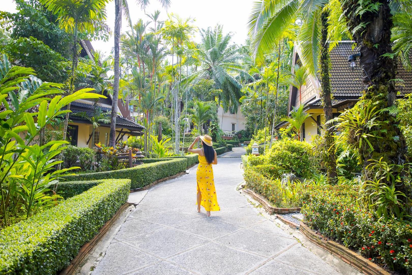 Deluxe Villa Garden View
